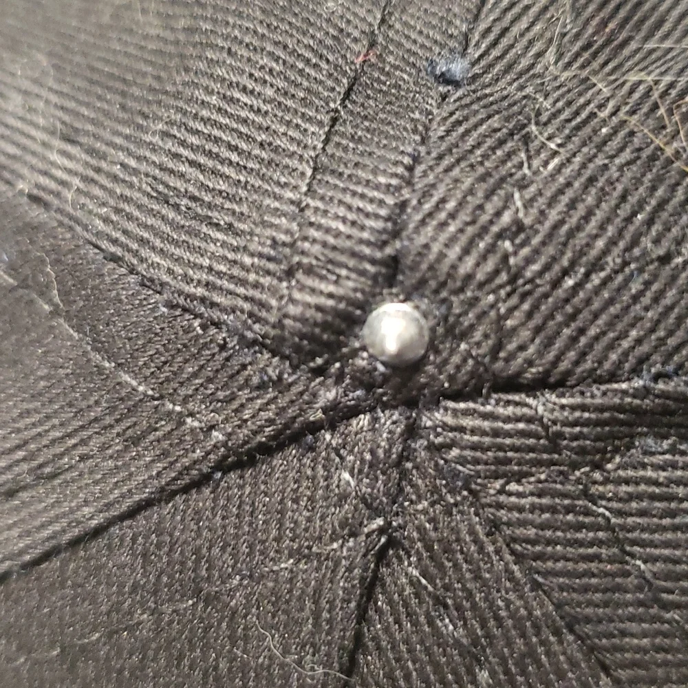 Hat - Picture 4 of 4